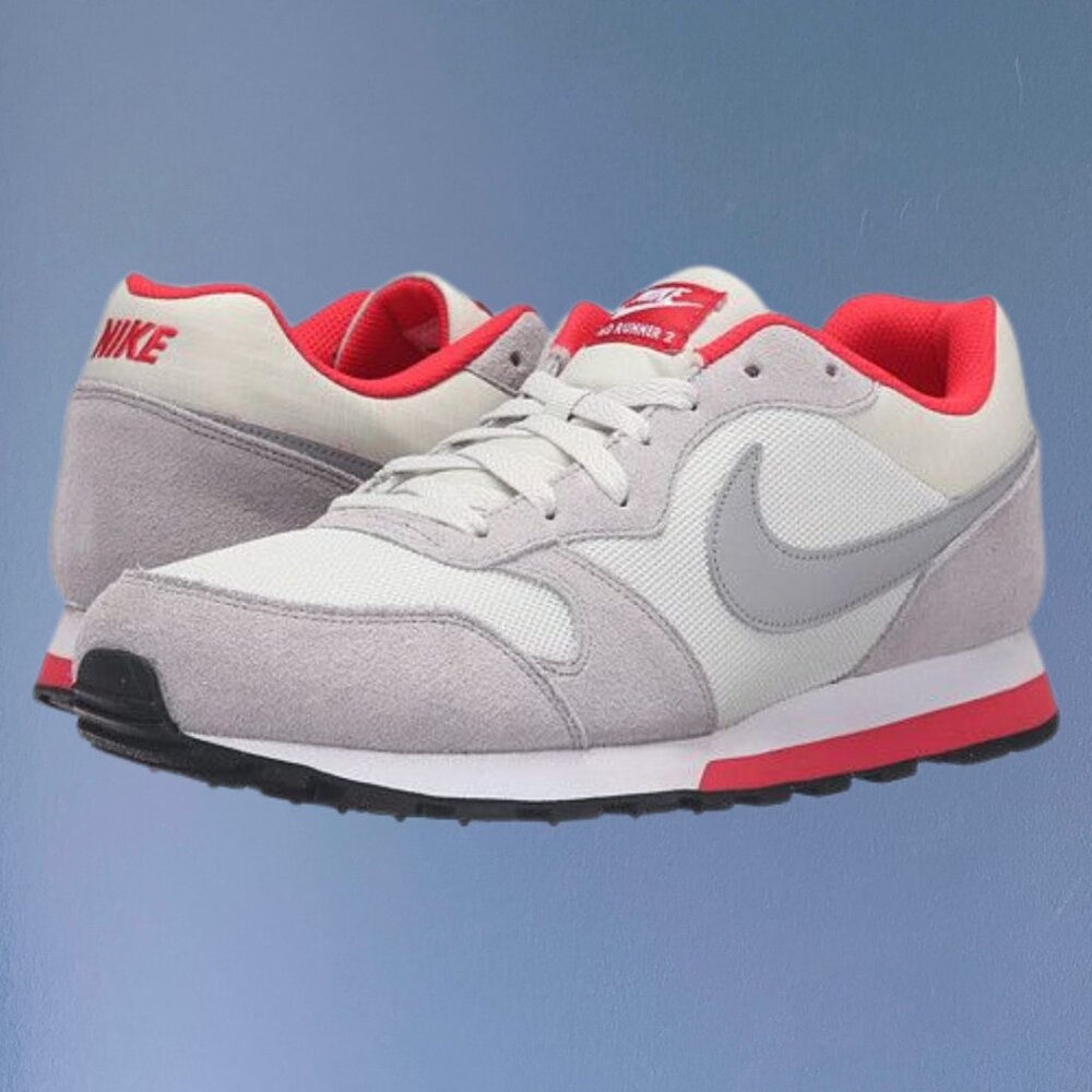 Nike Women's Sneakers in Gray and Red
